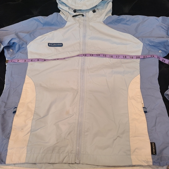 Columbia windbreaker Jacket - Picture 4 of 12